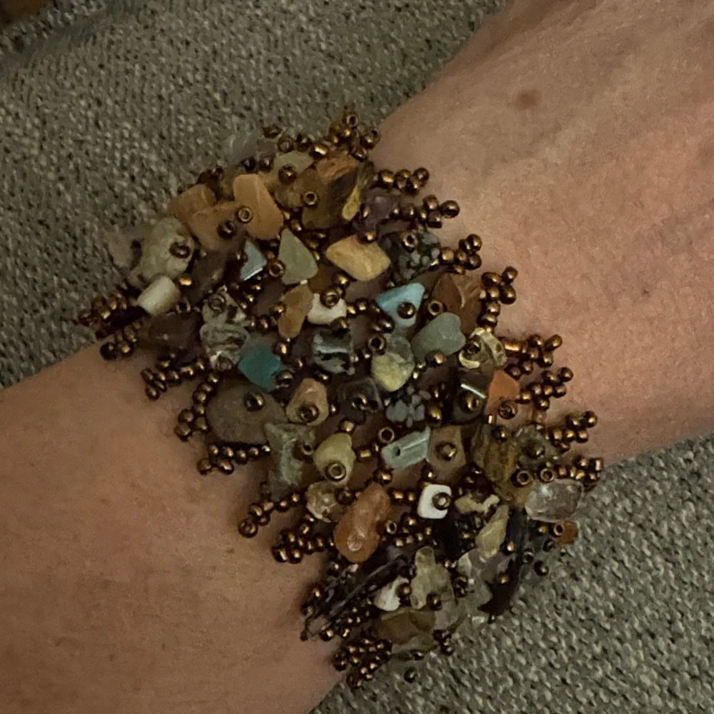 Multicolor Beaded Bracelet - Picture 2 of 3